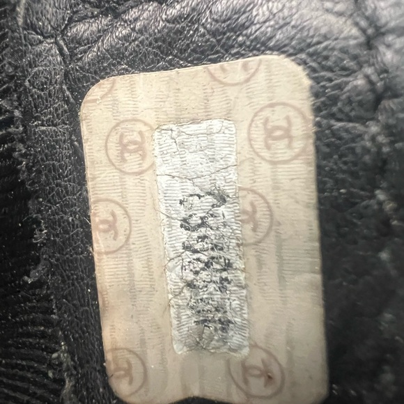 Chanel XL Supermodel XL Weekender - Picture 11 of 13